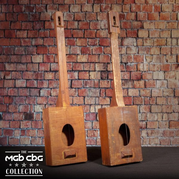 23.  The Ukulele Twins Online